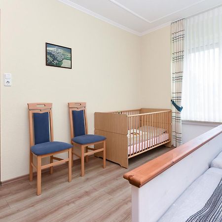 Ferienwohnungen Im Haus Nordseebrise Нойхарлингерзиль Экстерьер фото